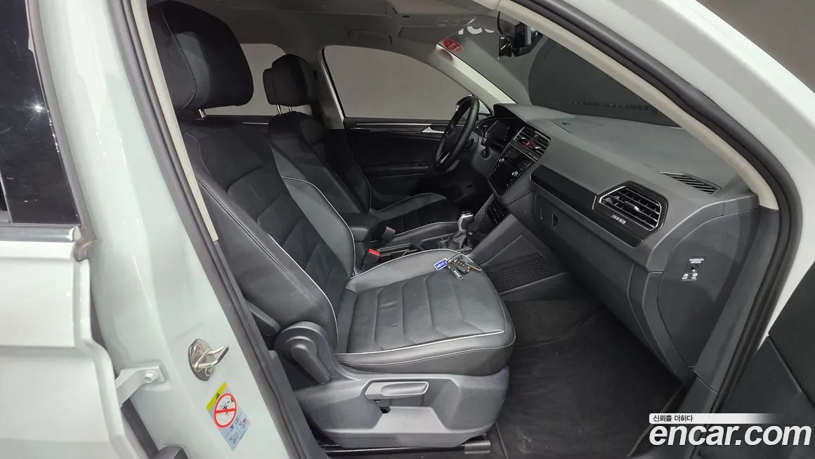 Volkswagen Tiguan 2023 из KR, фото 4