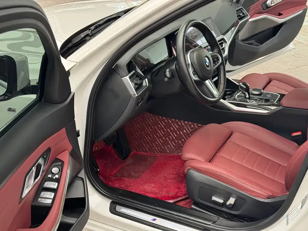 BMW 3 Series 2021 из CN, фото 3