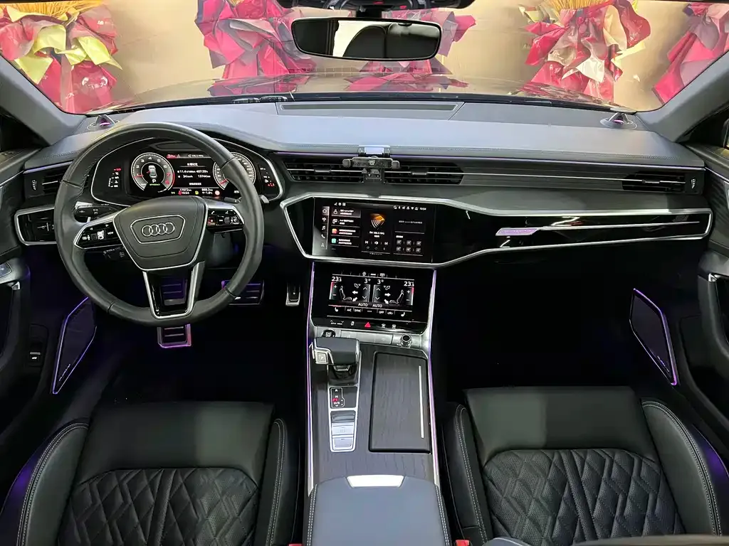 Audi A6L 2025 из CN, фото 5