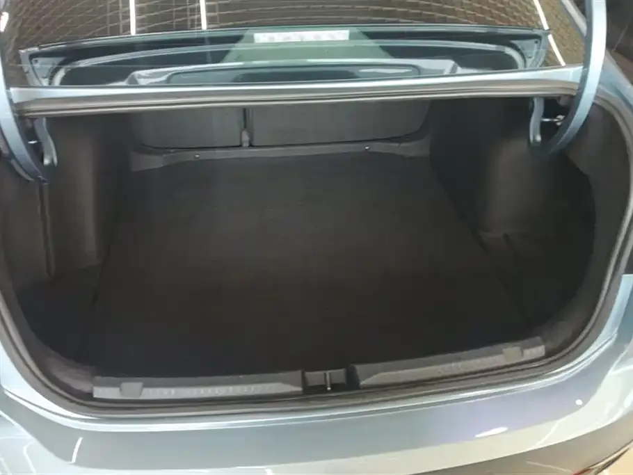 Volkswagen Lavida 2023 из CN, фото 3