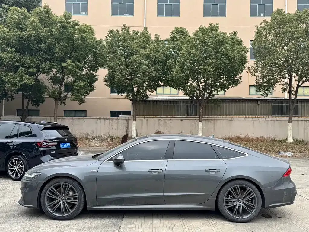Audi A7 2023 из CN, фото 5