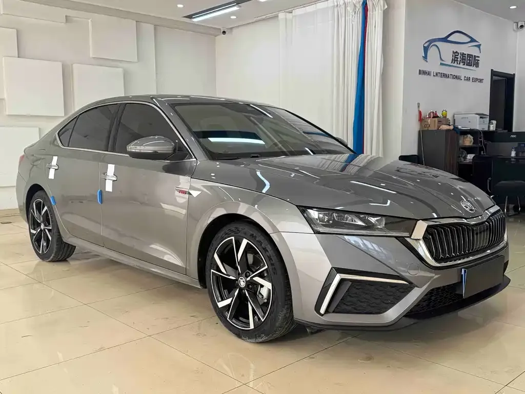 Skoda Octavia 2022 из CN, фото 8