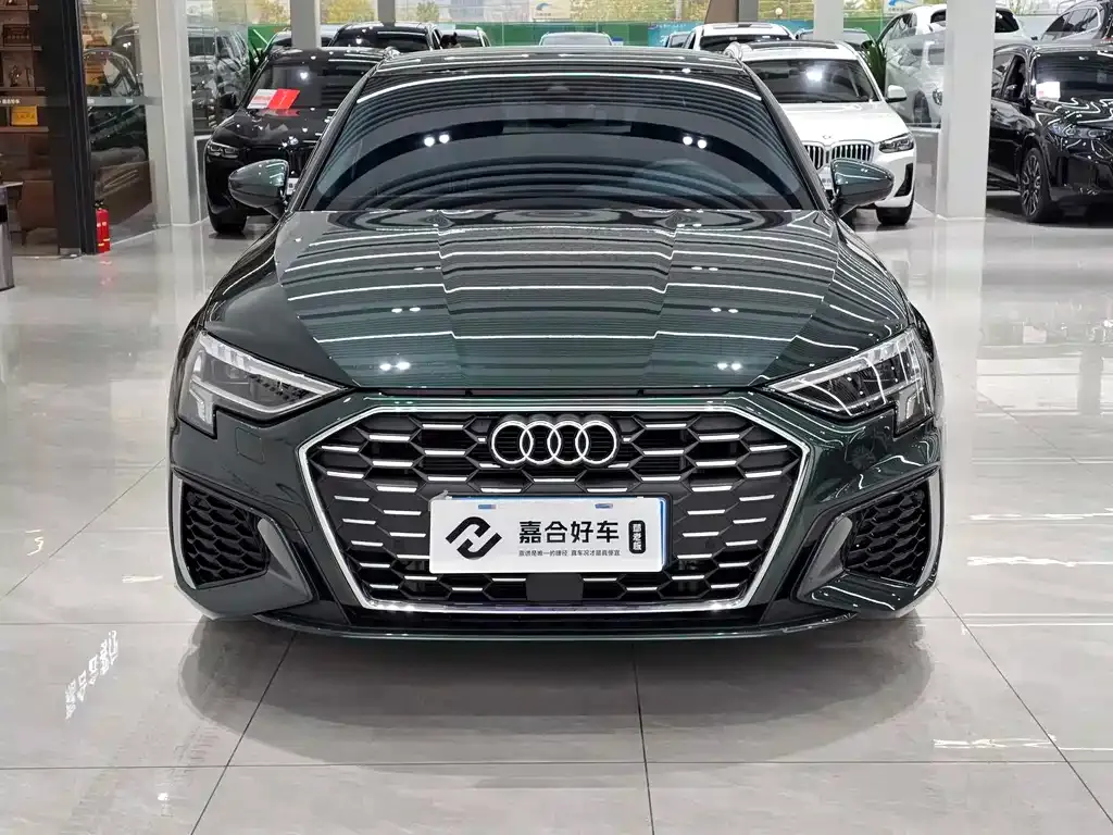 Audi A3 2024 из CN, фото 2