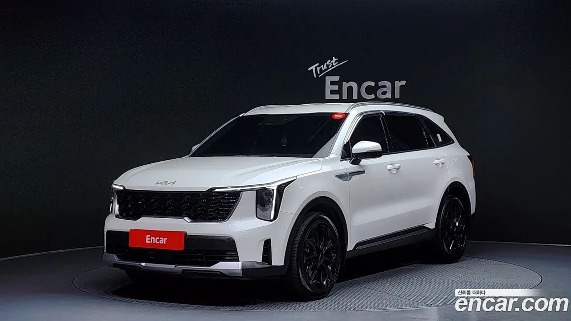 Kia Sorento — фото 1