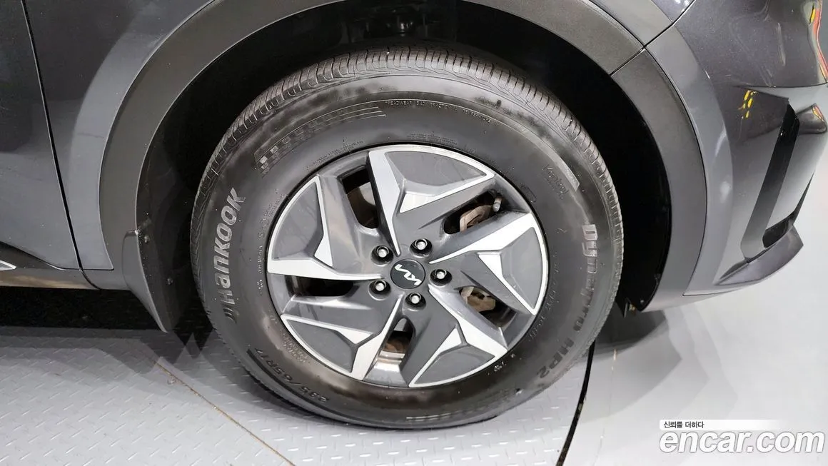 Kia Sorento — фото 5