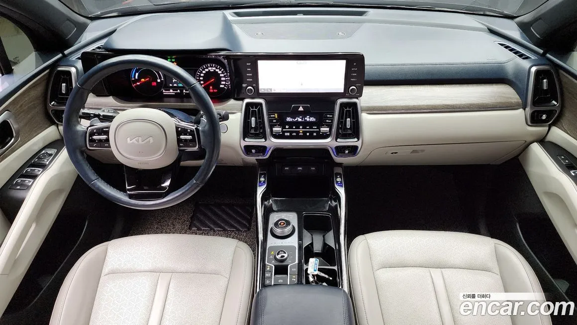 Kia Sorento — фото 7