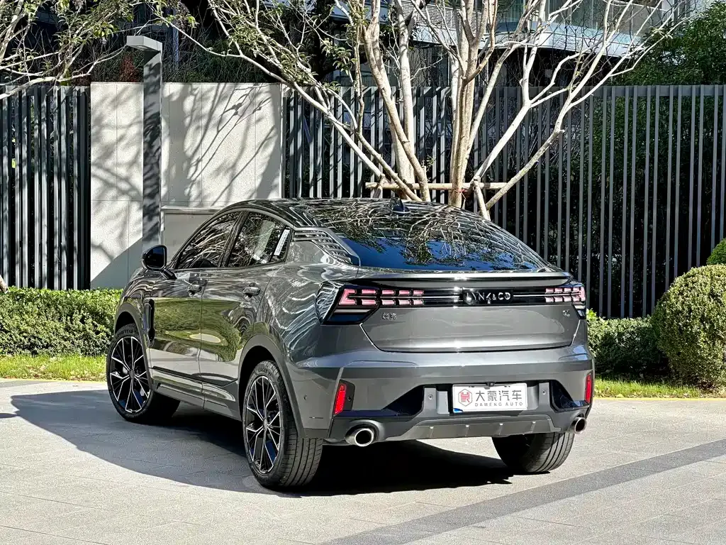 Lynk & Co 05 2023 из CN, фото 8
