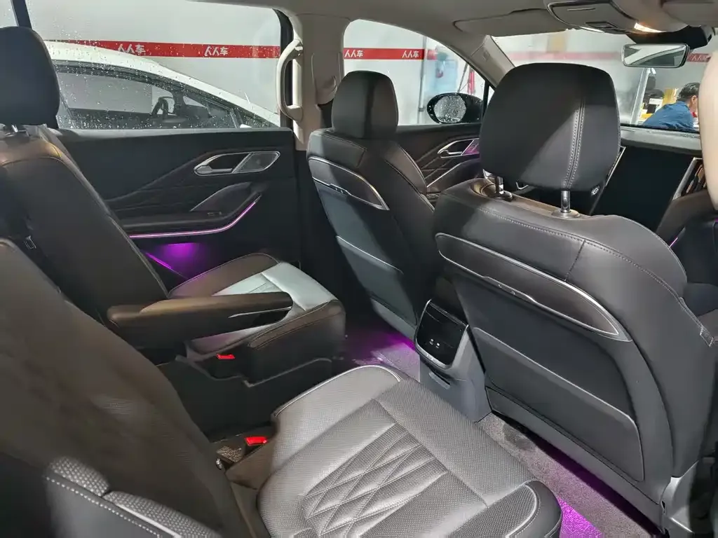 Hongqi HS7 PHEV 2024 из CN, фото 4