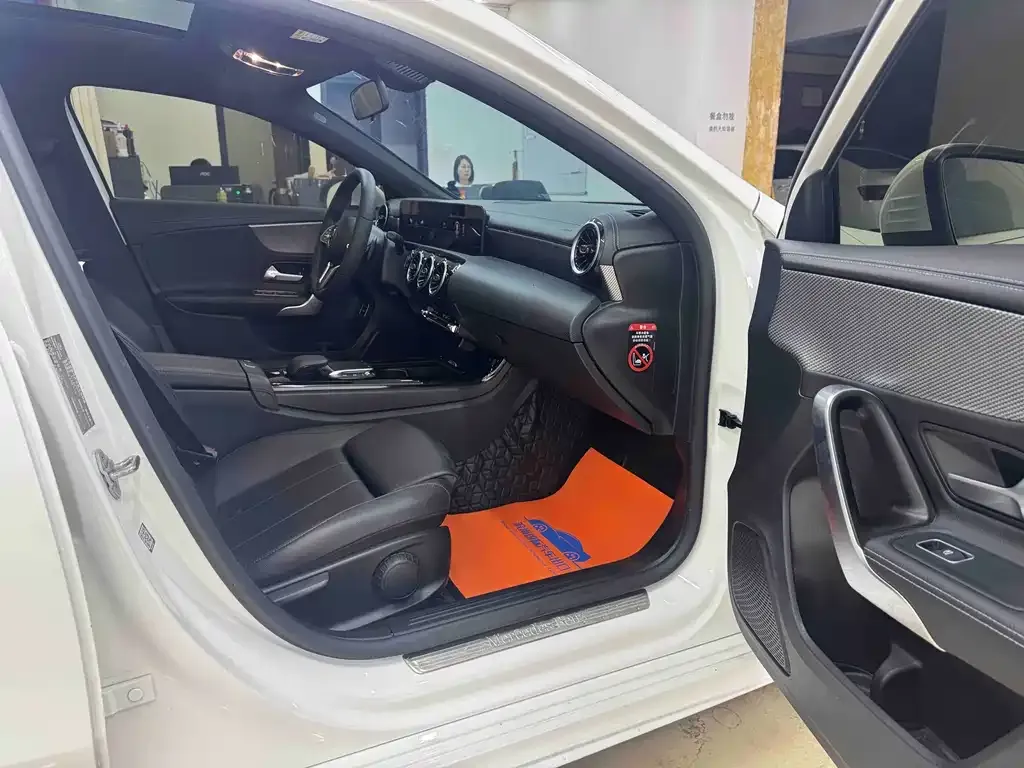 Mercedes-Benz A-Class 2022 из CN, фото 8
