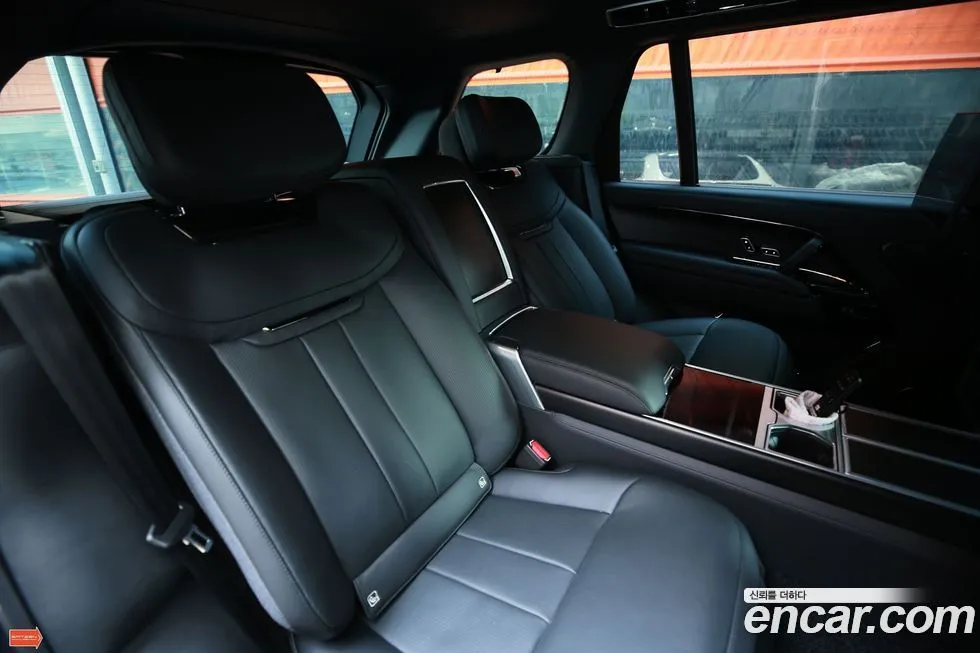 Land Rover Range Rover 2024 из KR, фото 10