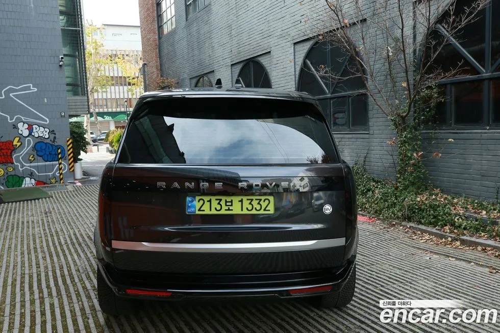 Land Rover Range Rover 2024 из KR, фото 3