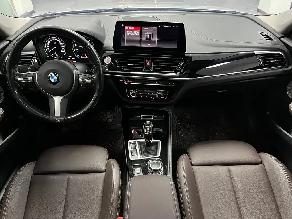 BMW 1 Series 2021 из CN, фото 8