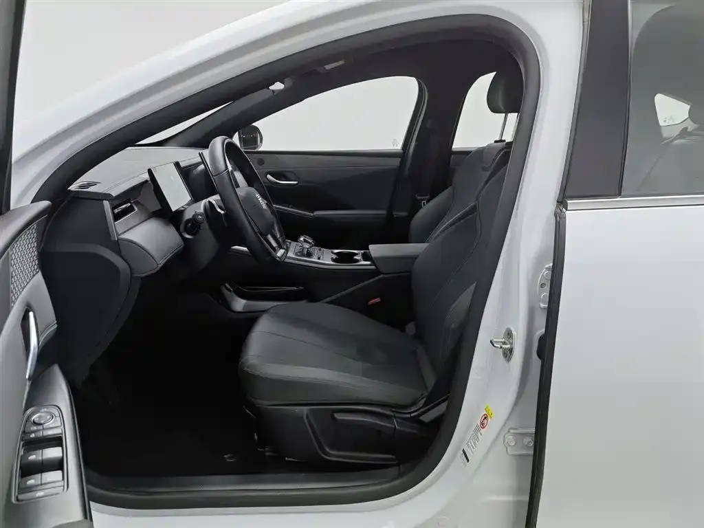 BYD Qin PLUS 2025 из CN, фото 3