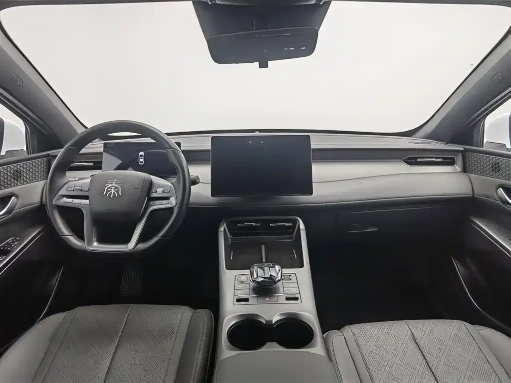 BYD Qin PLUS 2025 из CN, фото 5