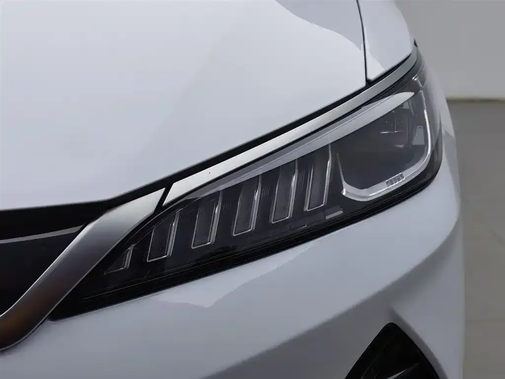 BYD Qin PLUS 2025 из CN, фото 6