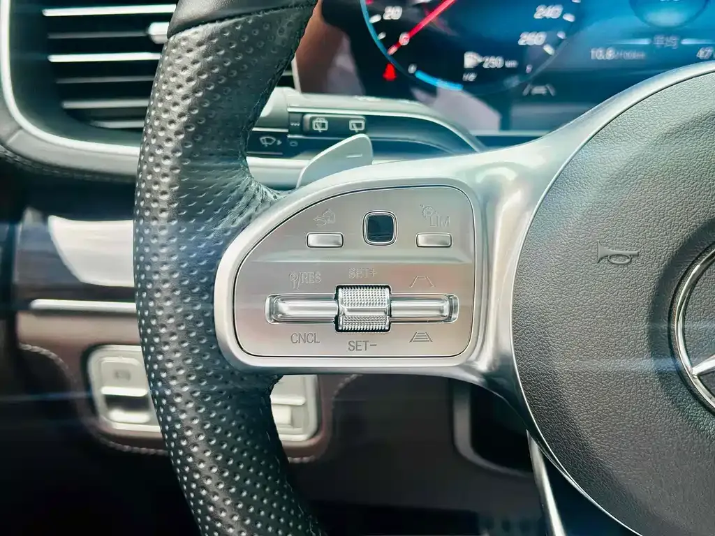 Mercedes-Benz GLS 2023 из CN, фото 4