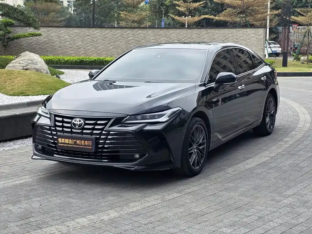Toyota Avalon 2022 из CN, фото 1