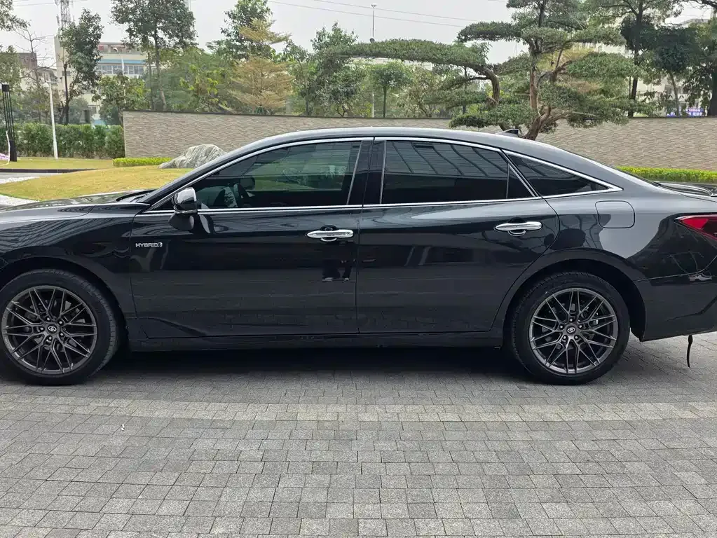 Toyota Avalon 2022 из CN, фото 8