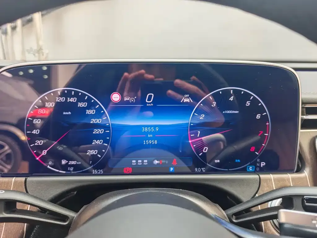 Mercedes-Benz E-Class 2024 из CN, фото 5
