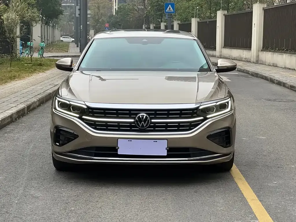 Volkswagen Passat 2022 из CN, фото 7