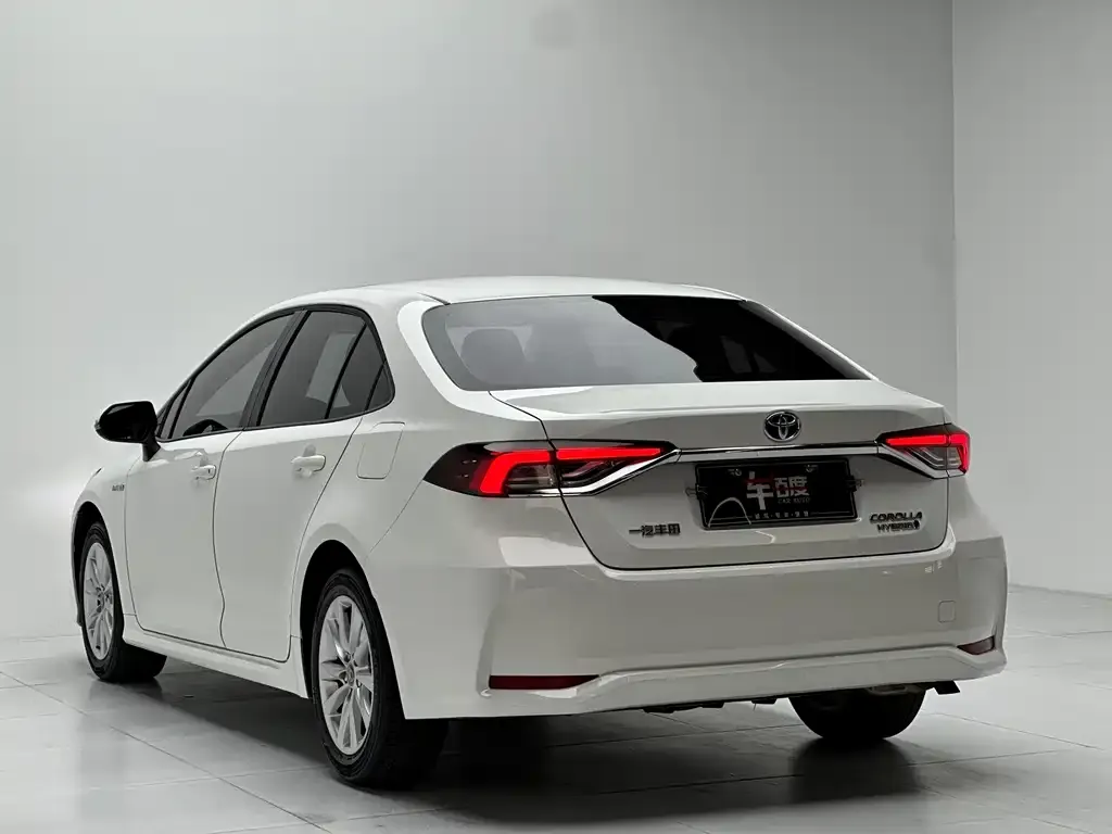 Toyota Corolla 2024 из CN, фото 5