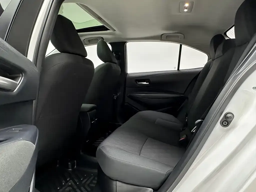 Toyota Corolla 2024 из CN, фото 7