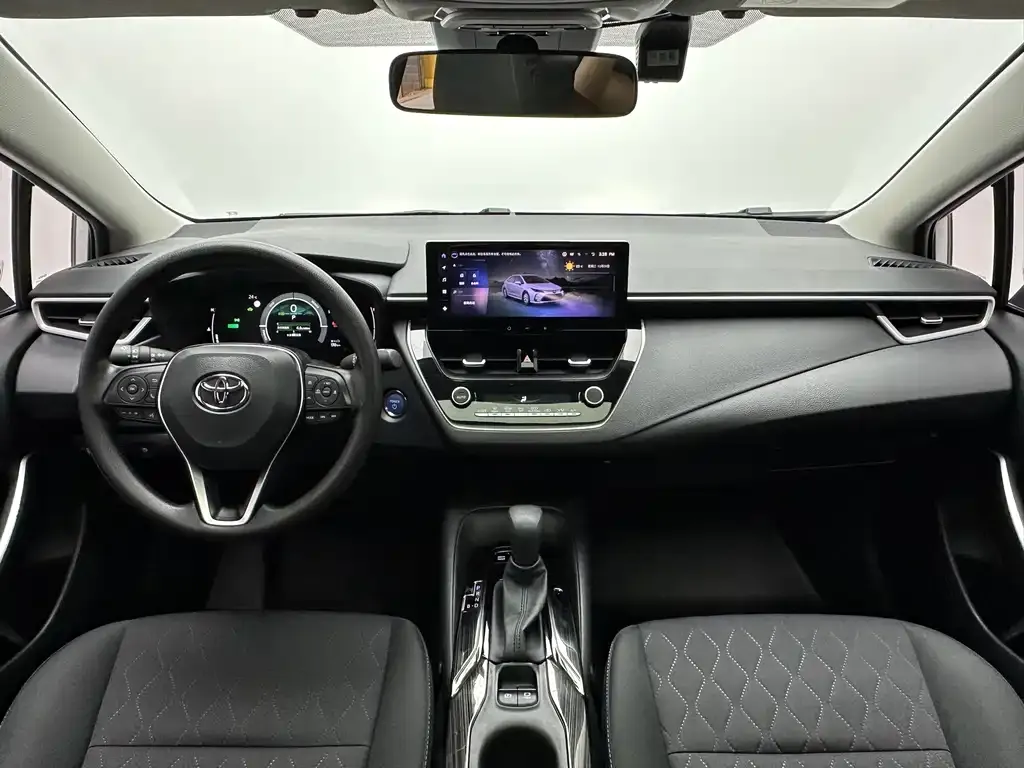 Toyota Corolla 2024 из CN, фото 8