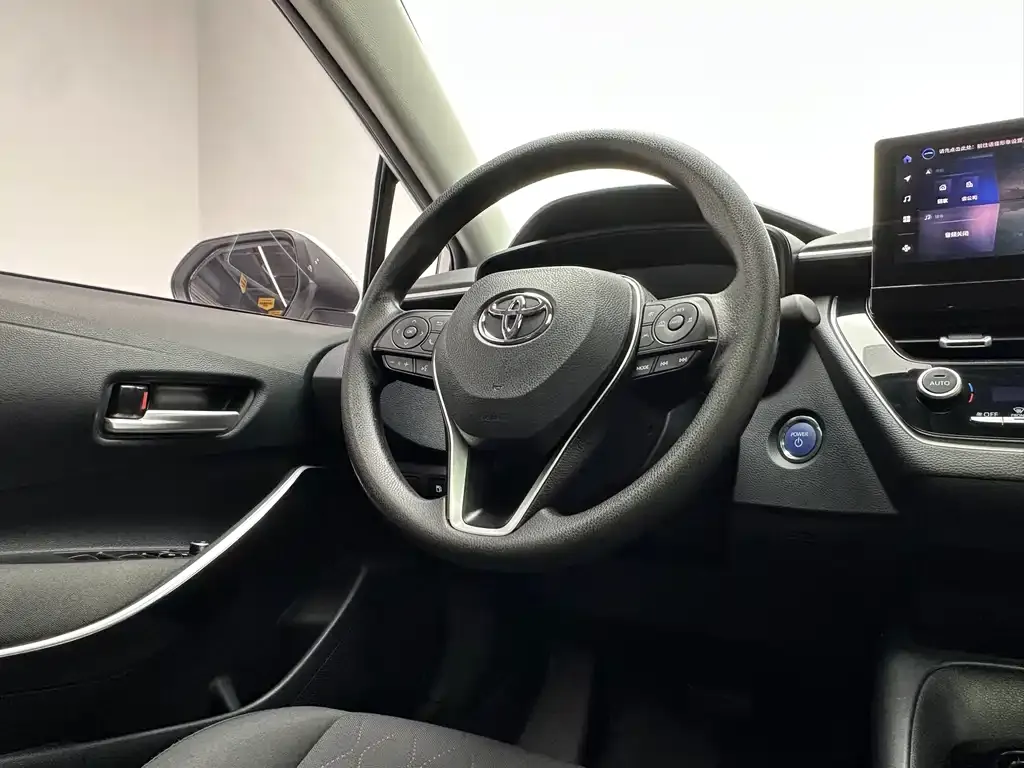 Toyota Corolla 2024 из CN, фото 9