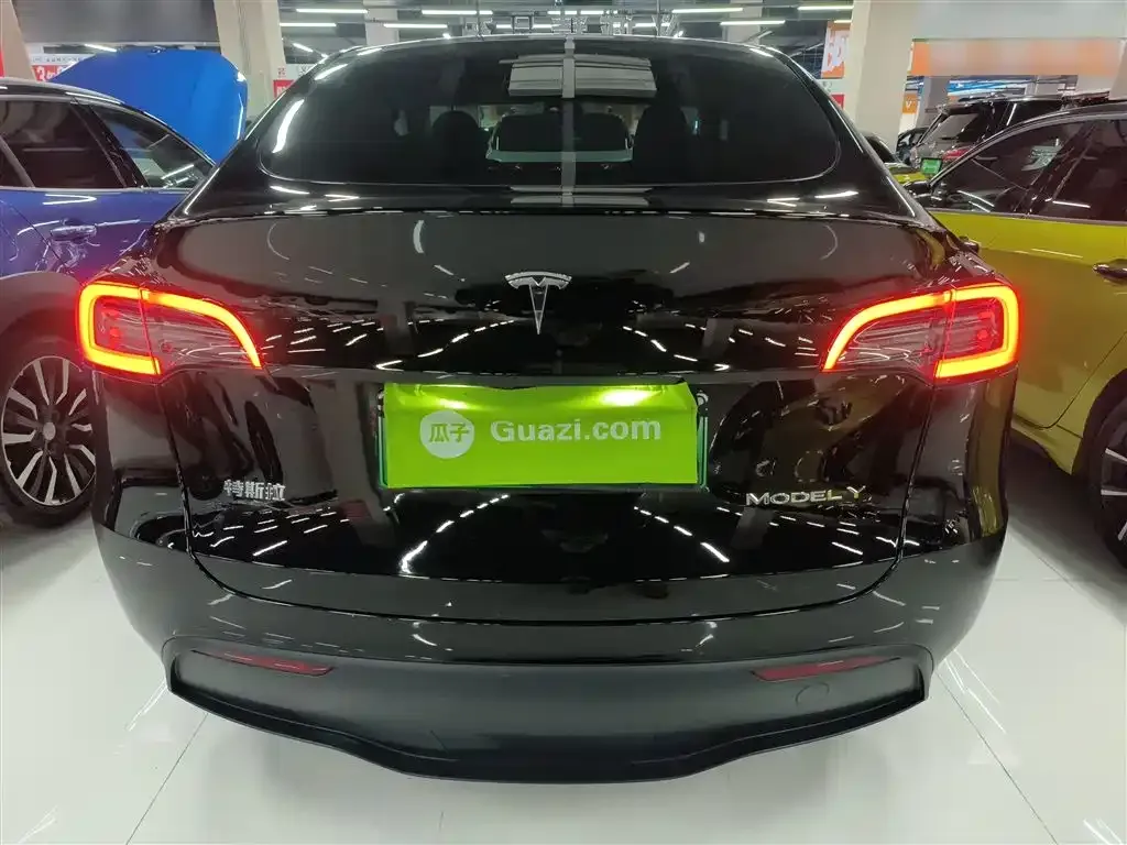 Tesla Model Y 2022 из CN, фото 8