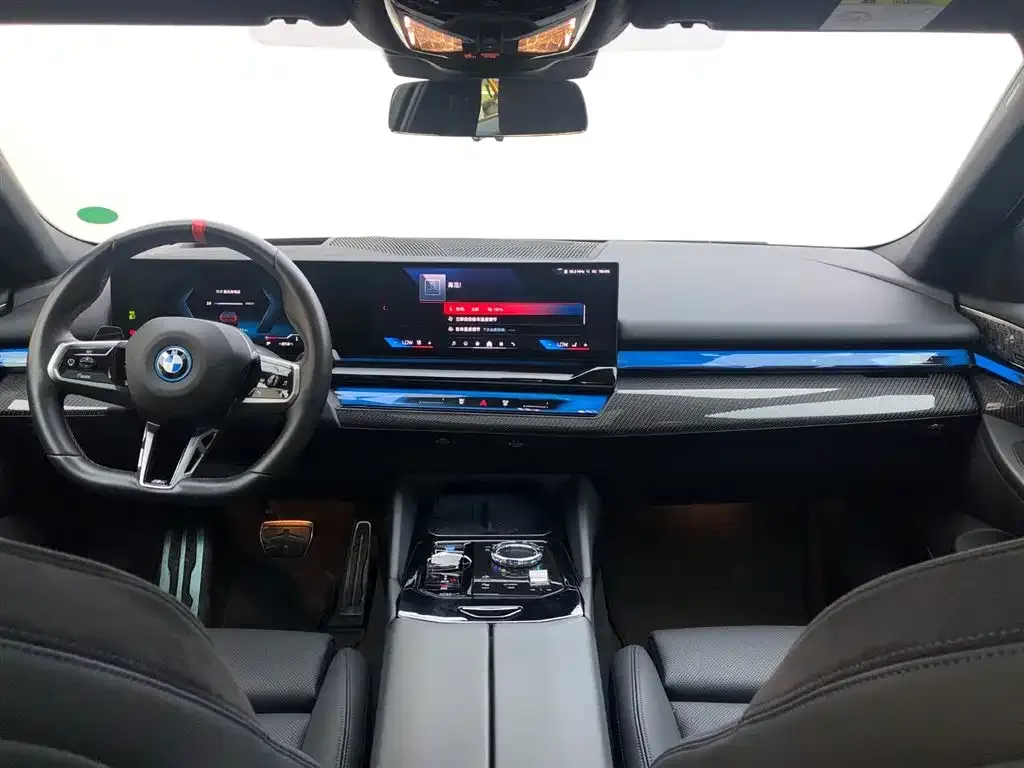BMW i5 M60 2024 из CN, фото 8