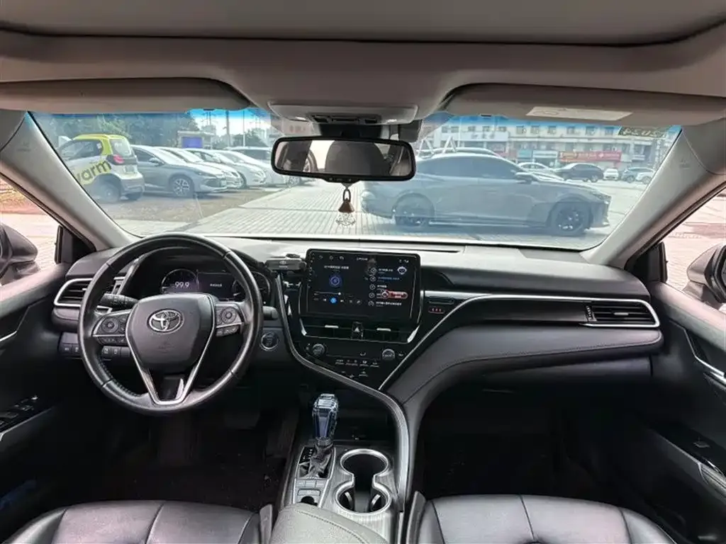 Toyota Camry 2022 из CN, фото 7