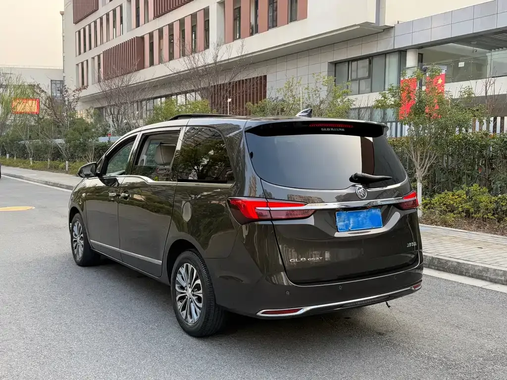 Buick GL8 2022 из CN, фото 5