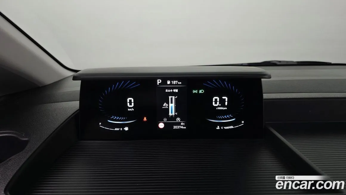 Hyundai Staria — фото 3
