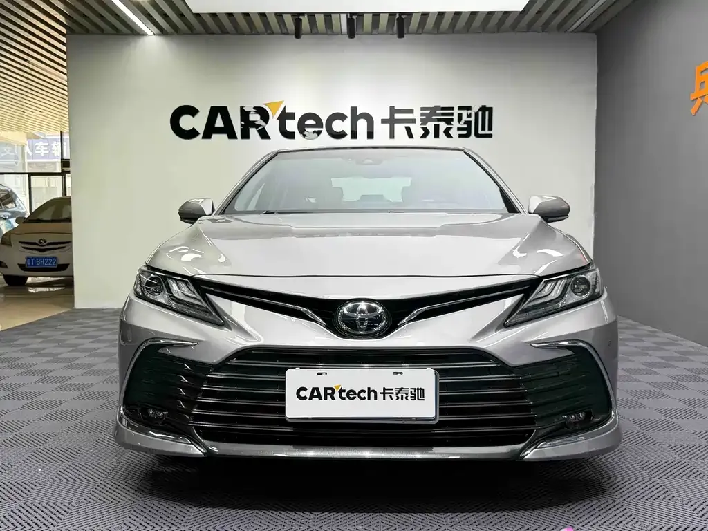Toyota Camry 2022 из CN, фото 1