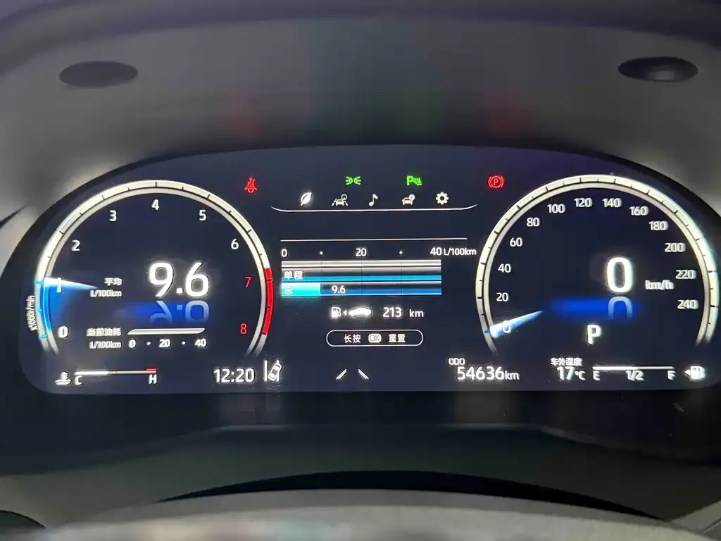 Toyota Camry 2022 из CN, фото 2