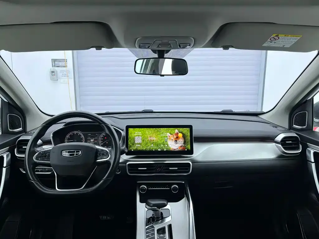 Geely Binyue 2022 из CN, фото 2