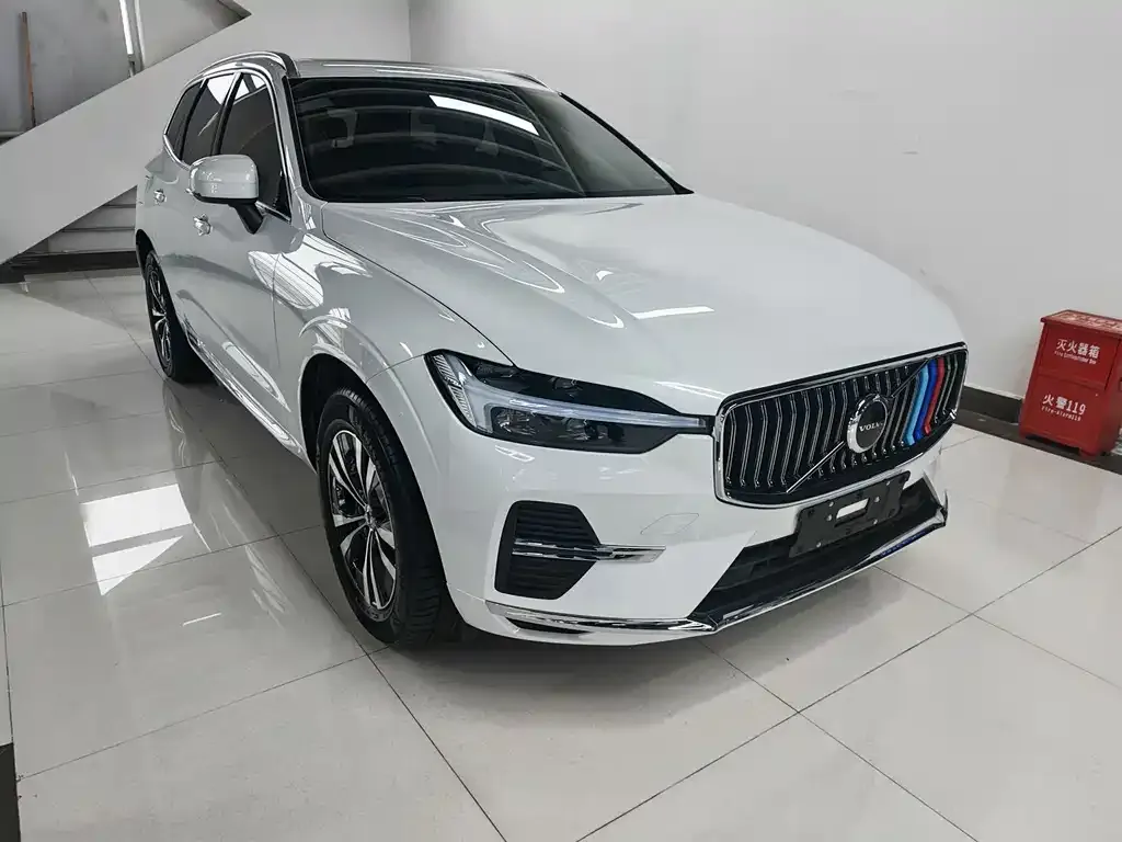 Volvo XC60 2023 из CN, фото 6