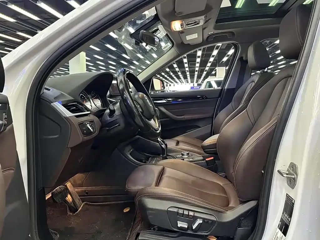 BMW X1 2021 из CN, фото 5