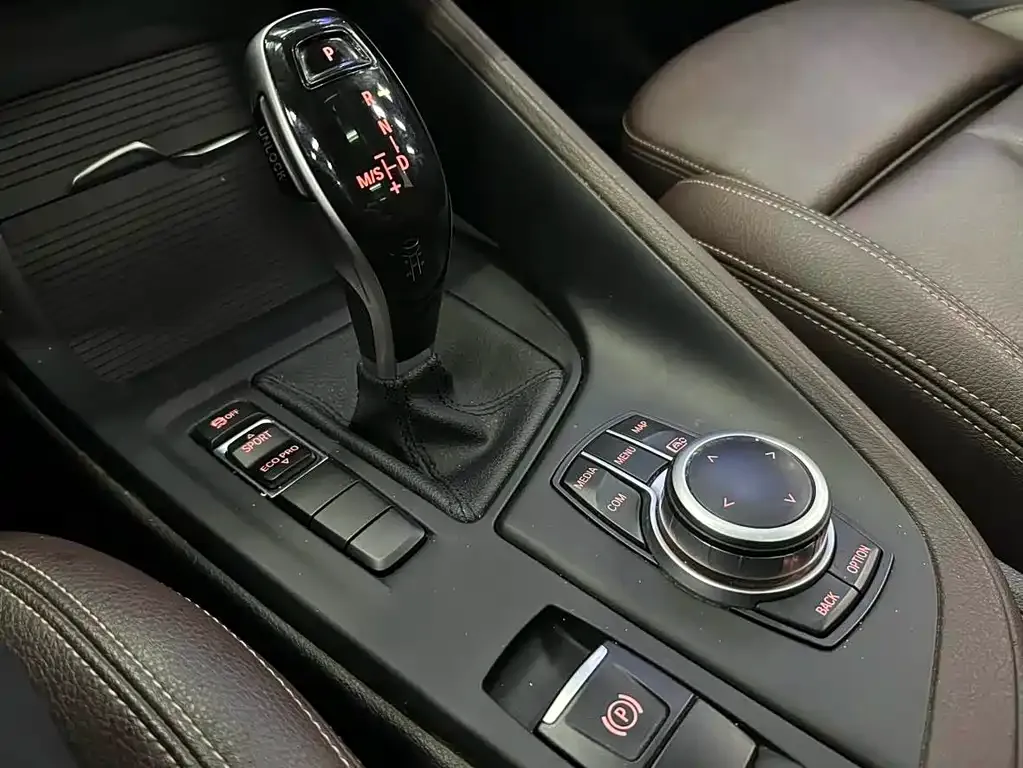 BMW X1 2021 из CN, фото 9