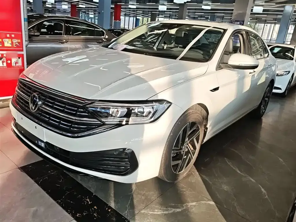 Volkswagen Sagitar 2023 из CN, фото 1