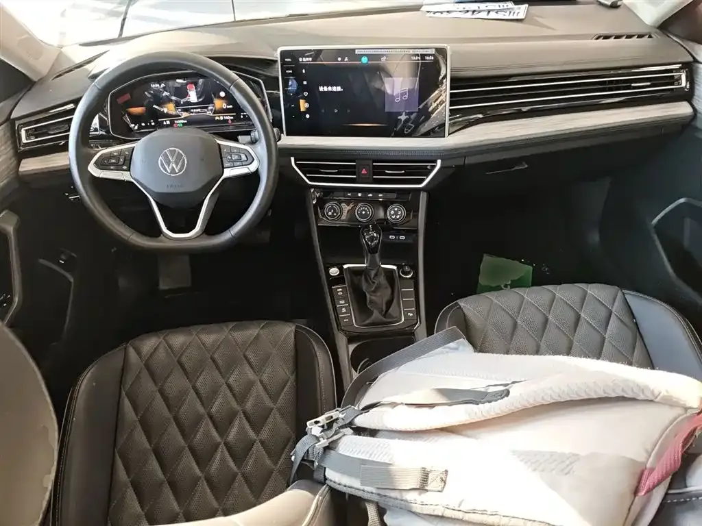 Volkswagen Sagitar 2023 из CN, фото 8
