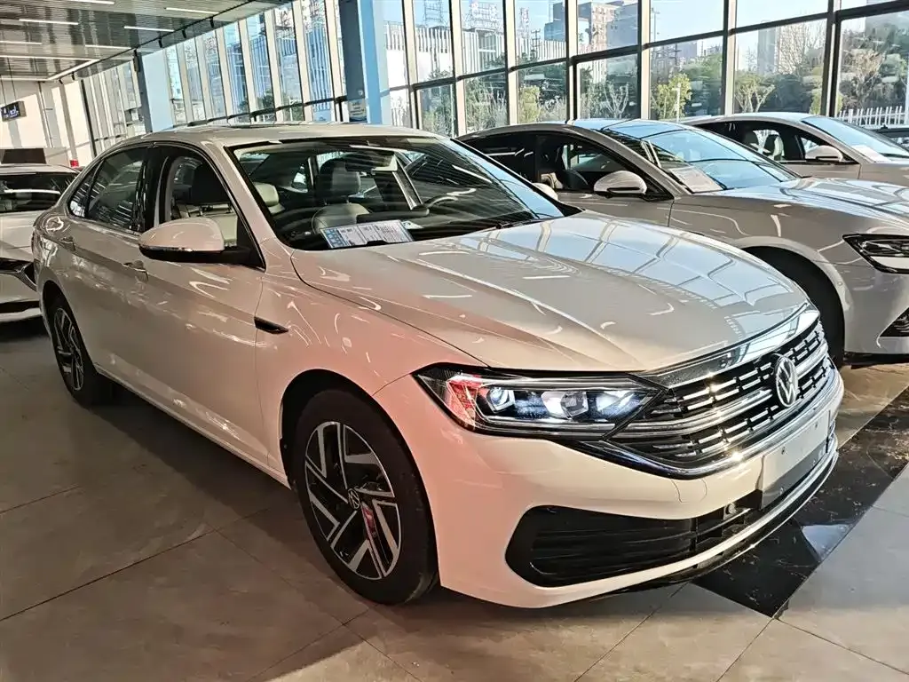 Volkswagen Sagitar 2023 из CN, фото 4
