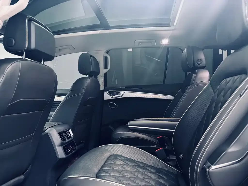 Volkswagen Talagon 2022 из CN, фото 8