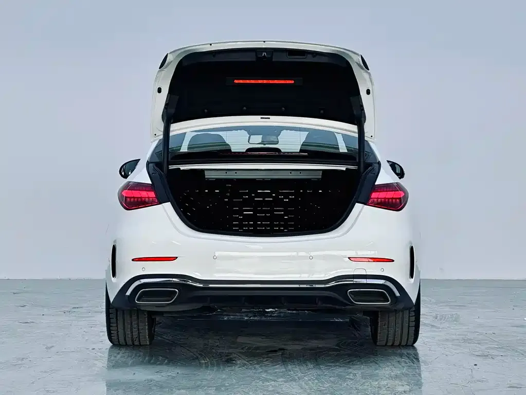 Mercedes-Benz C-Class 2024 из CN, фото 5