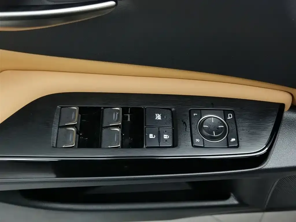 Lexus ES 2023 из CN, фото 6