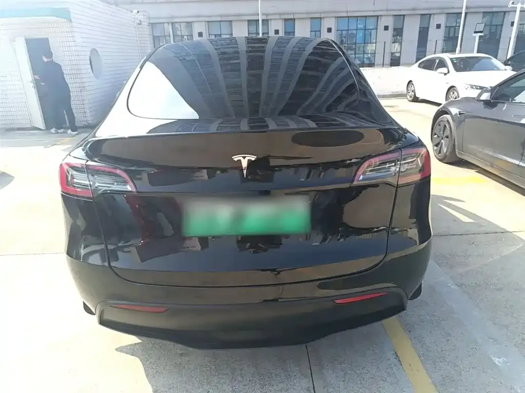 Tesla Model Y 2022 из CN, фото 7