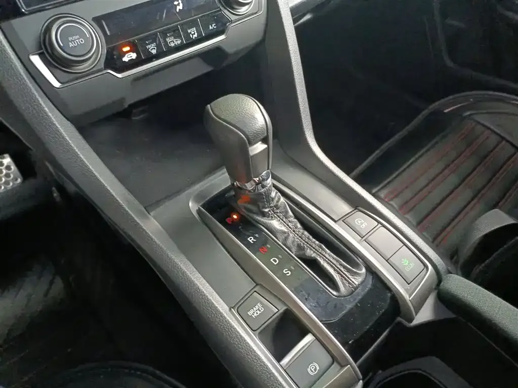 Honda Civic 2022 из CN, фото 6