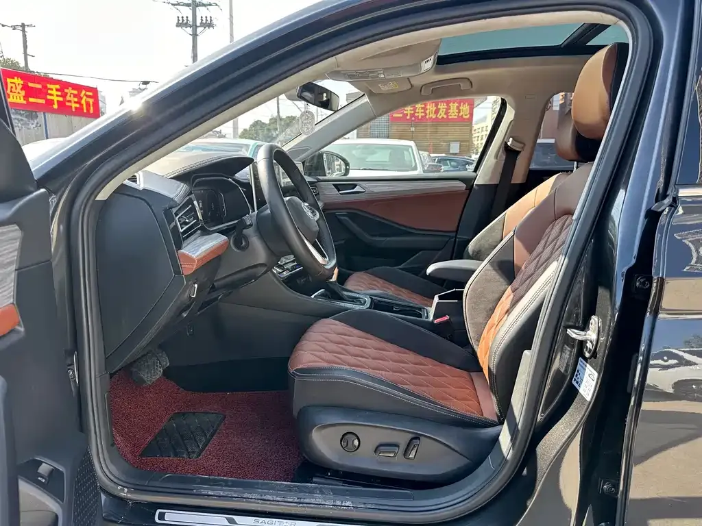 Volkswagen Sagitar 2023 из CN, фото 4