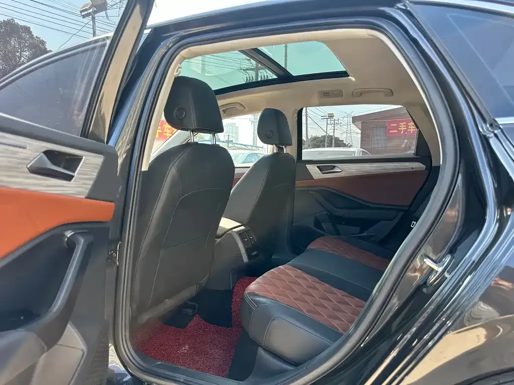 Volkswagen Sagitar 2023 из CN, фото 5