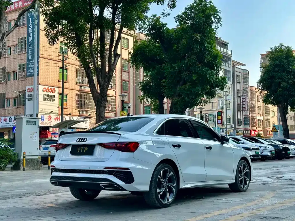Audi A3 2024 из CN, фото 9